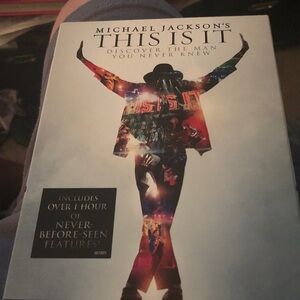 Michael Jackson's This Is It DVD